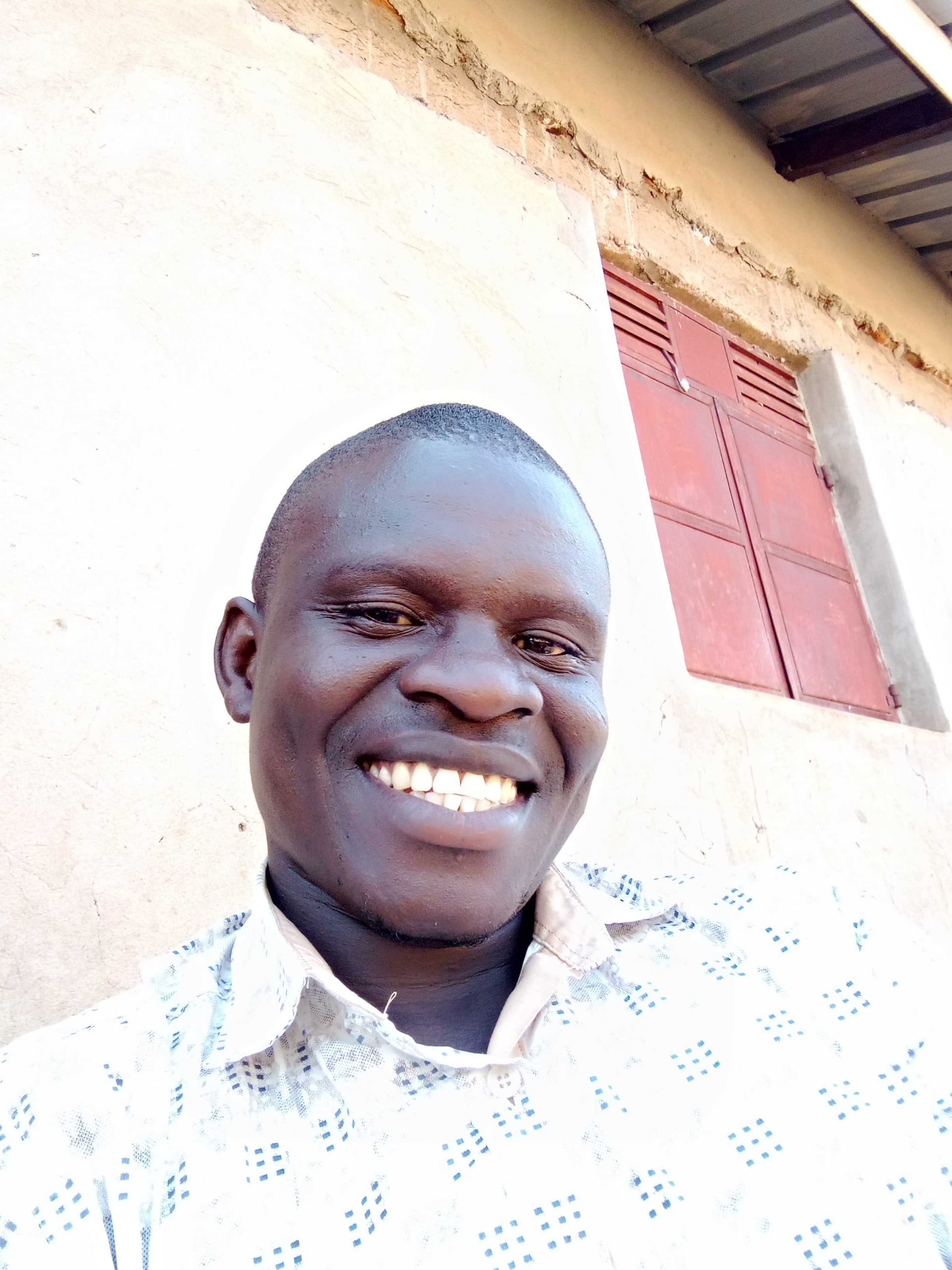 Rwot Ti Gin Anyen